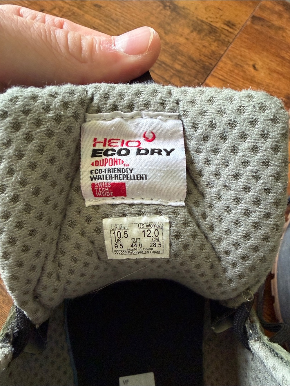 Vans Ultrarange High Top Sneakers in Olive Green and Black - Picture 2 of 5